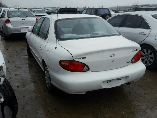 KMHJF35FXYU999521 - 2000 HYUNDAI ELANTRA GL WHITE photo 3