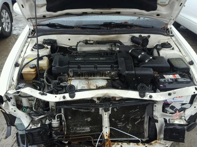 KMHJF35FXYU999521 - 2000 HYUNDAI ELANTRA GL WHITE photo 7