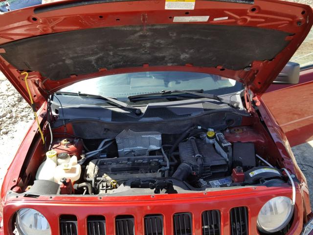 1J8FF28W38D663816 - 2008 JEEP PATRIOT SP RED photo 7