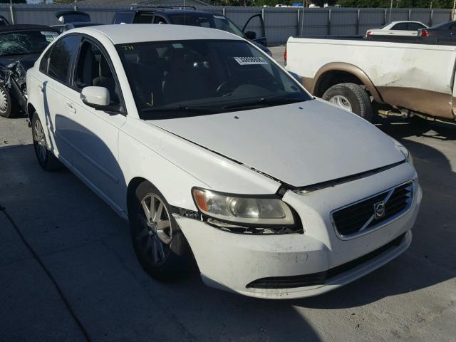 YV1MS390182374756 - 2008 VOLVO S40 2.4I WHITE photo 1