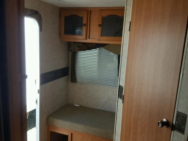 4YDT2452486410959 - 2008 KEYSTONE PASSPORT 白色 照片 9