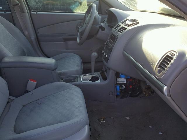 1G1ZT548X5F208718 - 2005 CHEVROLET MALIBU LS Gümüş foto 5