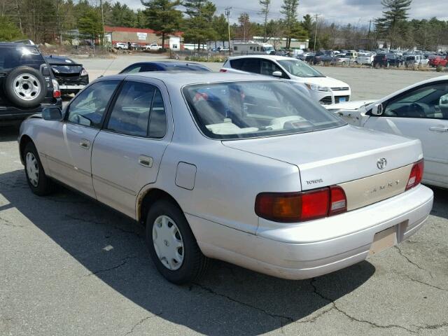 4T1BG12KXTU700142 - 1996 TOYOTA CAMRY DX TAN photo 3