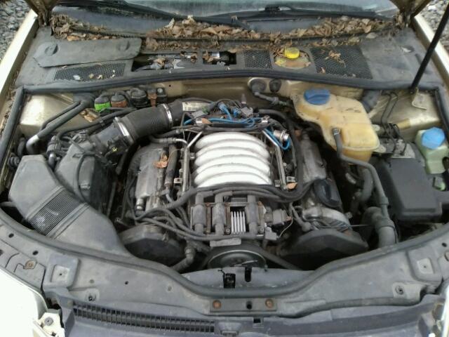 WVWRH63B91P292160 - 2001 VOLKSWAGEN PASSAT GLX 金色 照片 7