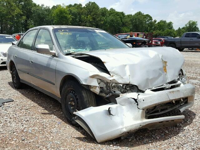 JHMCG5646YC040737 - 2000 HONDA ACCORD SILVER photo 1