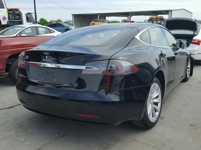 5YJSA1E17HF209682 - 2017 TESLA MODEL S BLACK photo 4