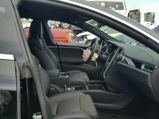 5YJSA1E17HF209682 - 2017 TESLA MODEL S BLACK photo 5