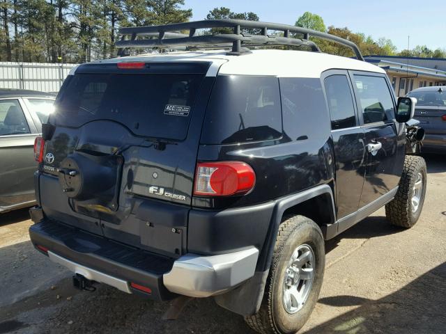 JTEZU11F070002938 - 2007 TOYOTA FJ CRUISER BLACK photo 4