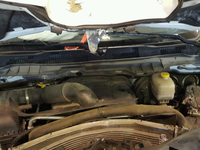 3C6TR5DT8FG605271 - 2015 RAM 2500 SLT 白色 照片 7