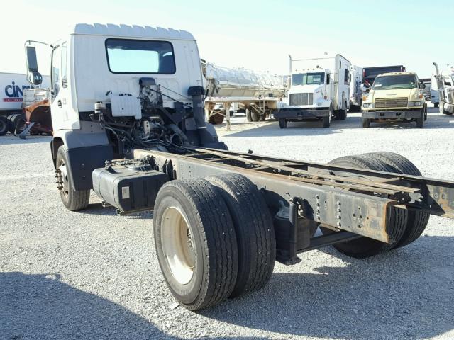 1GDJ7F1B57F426045 - 2007 GMC T-SERIES F WHITE photo 3