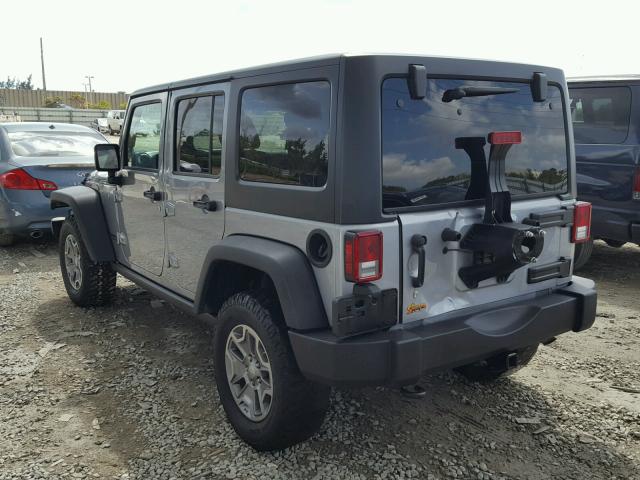 1C4BJWFG9GL118828 - 2016 JEEP WRANGLER U GRAY photo 3