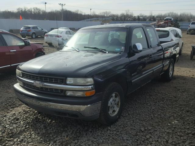 2GCEC19VXX1121909 - 1999 CHEVROLET SILVERADO BLACK photo 2