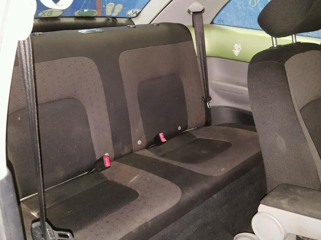 3VWCK21C12M453228 - 2002 VOLKSWAGEN NEW BEETLE 绿色 照片 6