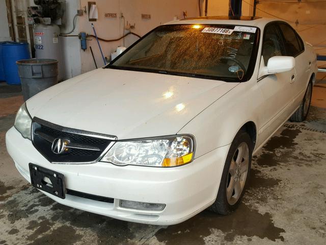 19UUA56832A017964 - 2002 ACURA 3.2TL TYPE WHITE photo 2