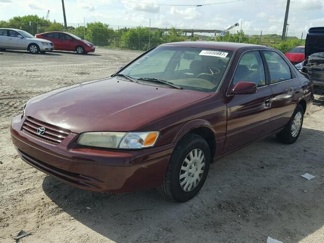 4T1BG22K8WU830866 - 1998 TOYOTA CAMRY CE BURGUNDY photo 2