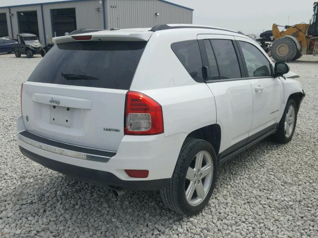 1C4NJCCB8DD251106 - 2013 JEEP COMPASS LI WHITE photo 4