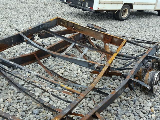 4YDT25223JD415419 - 2018 KEYSTONE PASSPORT WHITE photo 5