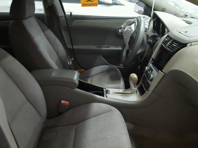 1G1ZG57B29F112731 - 2009 CHEVROLET MALIBU LS Gümüş foto 5