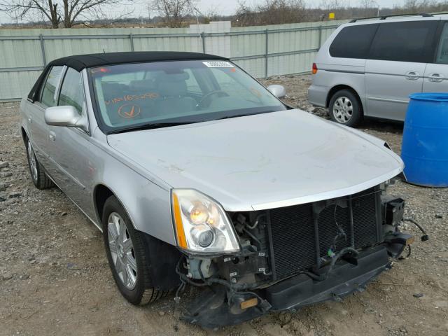 1G6KD57YX6U165290 - 2006 CADILLAC DTS SILVER photo 1