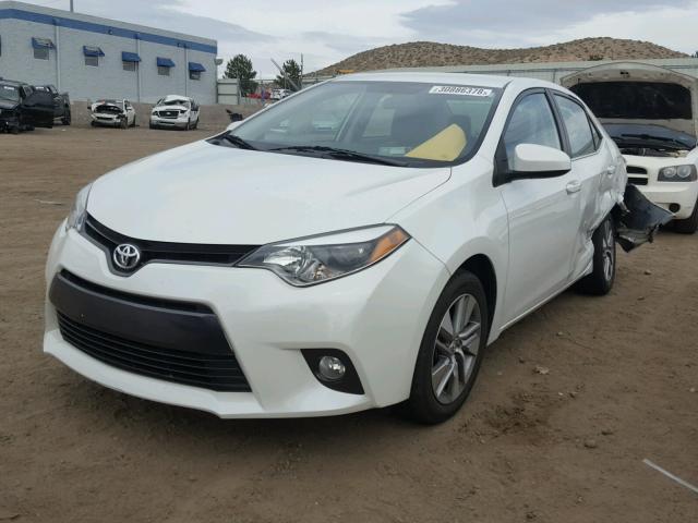 5YFBPRHE0FP316182 - 2015 TOYOTA COROLLA EC WHITE photo 2