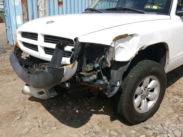 1D7HG38N23S334660 - 2003 DODGE DAKOTA QUA WHITE photo 9