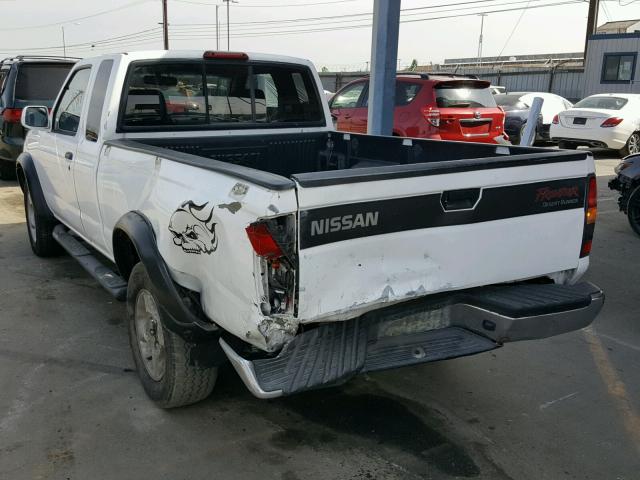 1N6ED26T8YC313733 - 2000 NISSAN FRONTIER K WHITE photo 3