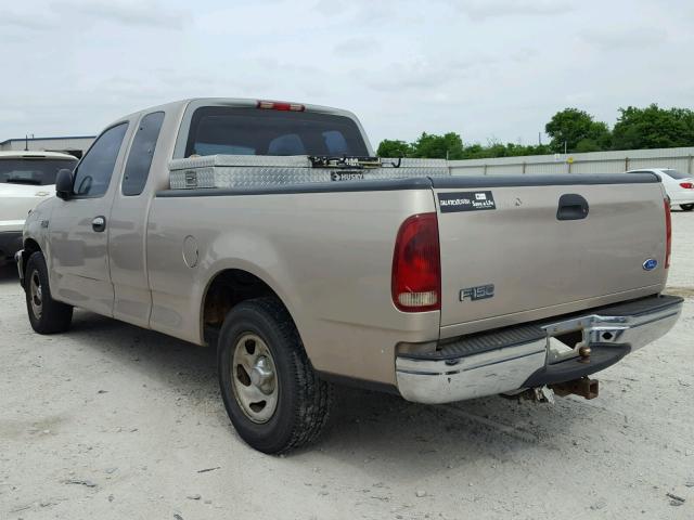 1FTDX1722VKB77137 - 1997 FORD F150 TAN photo 3