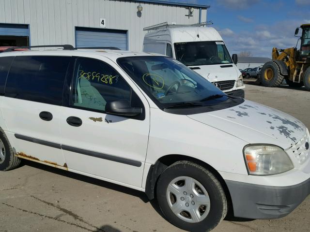 2FTZA54676BA17725 - 2006 FORD FREESTAR WHITE photo 9