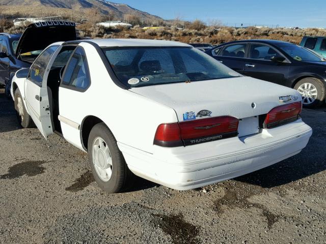 1FAPP6244PH147243 - 1993 FORD THUNDERBIR WHITE photo 3