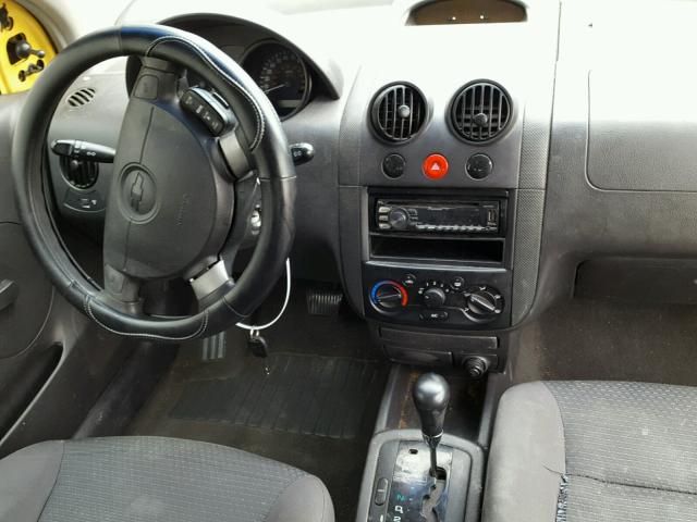 KL1TD66616B672251 - 2006 CHEVROLET AVEO BASE Դեղին լուսանկար 9