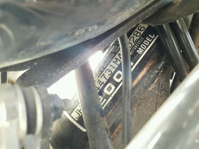 JH2RC44731M450286 - 2001 HONDA VT750 CD2 栗色 照片 10