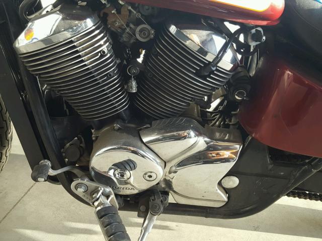 JH2RC44731M450286 - 2001 HONDA VT750 CD2 栗色 照片 7