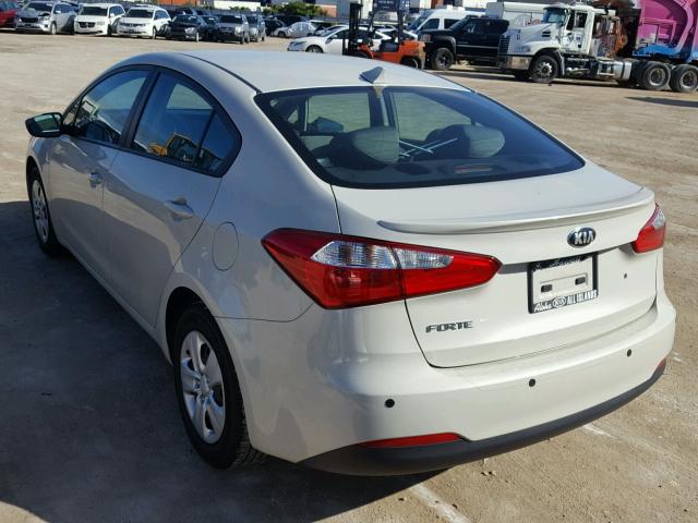 KNAFK4A63E5219105 - 2014 KIA FORTE LX WHITE photo 3