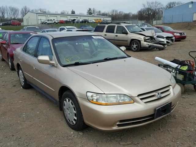 1HGCG66541A131749 - 2001 HONDA ACCORD LX BEIGE photo 1