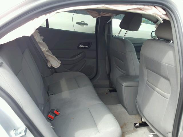 1G11B5SL9FU123423 - 2015 CHEVROLET MALIBU LS 银色 照片 6