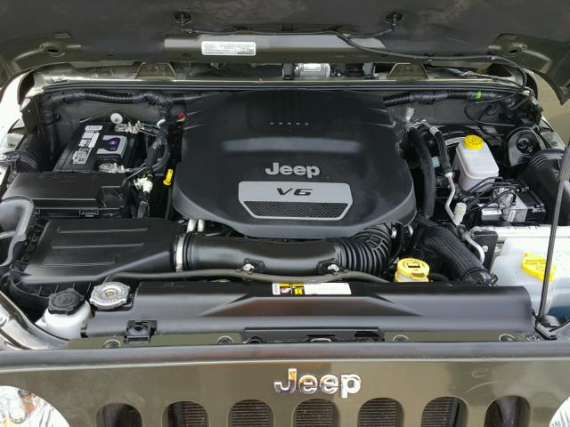 1C4AJWBG8FL768962 - 2015 JEEP WRANGLER S 绿色 照片 7