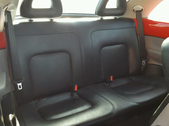 3VWCC21C7YM453577 - 2000 VOLKSWAGEN NEW BEETLE 红色 照片 6