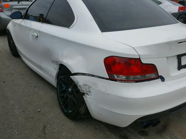 WBAUC73518VF22093 - 2008 BMW 135 I WHITE photo 9