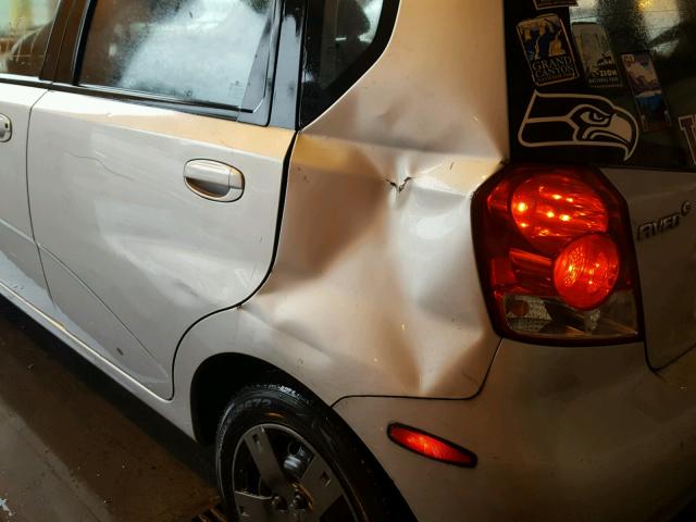 KL1TD66627B757536 - 2007 CHEVROLET AVEO BASE Gümüş fotoğraf 9