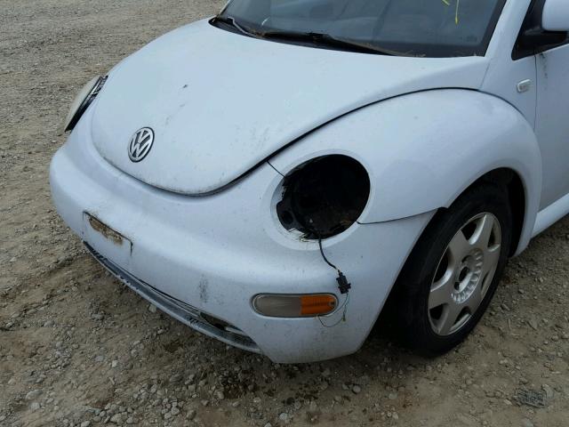 3VWCA21C4YM484887 - 2000 VOLKSWAGEN NEW BEETLE 蓝色 照片 9