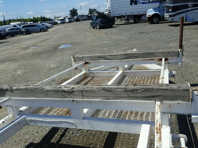 1UYVS25333U055801 - 2003 UTILITY TRAILER WHITE photo 5