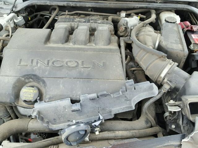 1LNHL9DR9CG800360 - 2012 LINCOLN MKS CREAM photo 7