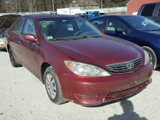 4T1BE30K55U103634 - 2005 TOYOTA CAMRY LE RED photo 1