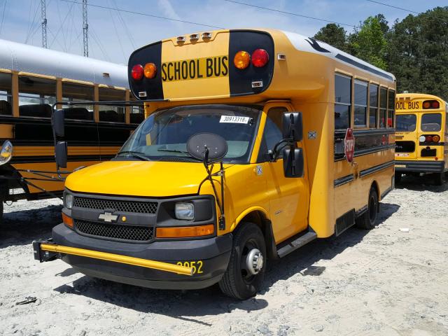 1GBJG316771230826 - 2007 CHEVROLET EXPRESS G3 YELLOW photo 2