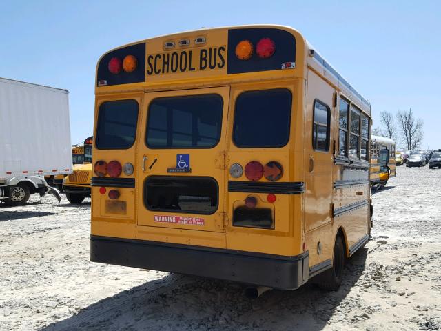 1GBJG316771230826 - 2007 CHEVROLET EXPRESS G3 YELLOW photo 4