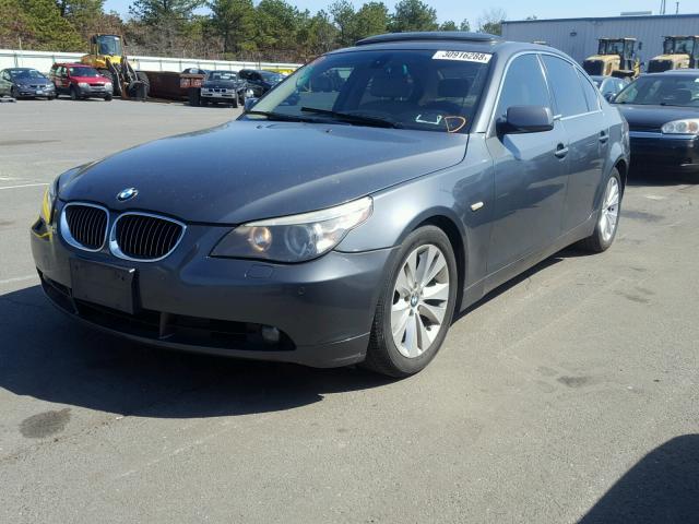 WBANB33535B116293 - 2005 BMW 545 I GRAY photo 2