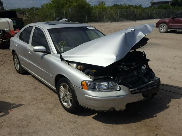 YV1RS592852463173 - 2005 VOLVO S60 2.5T SILVER photo 1