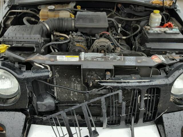 1J4GL38K53W713467 - 2003 JEEP LIBERTY RE BLACK photo 7