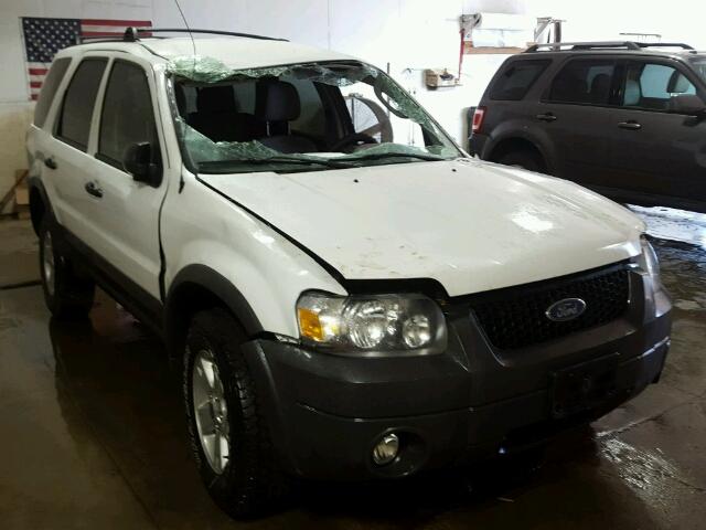 1FMYU93137KB99751 - 2007 FORD ESCAPE XLT WHITE photo 1