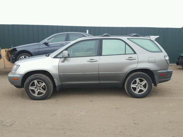 JTJHF10U710226934 - 2001 LEXUS RX 300 GRAY photo 9